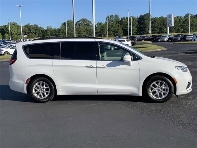 Used 2022 Chrysler Pacifica Touring L with VIN 2C4RC1BGXNR154713 for sale in Alto, GA