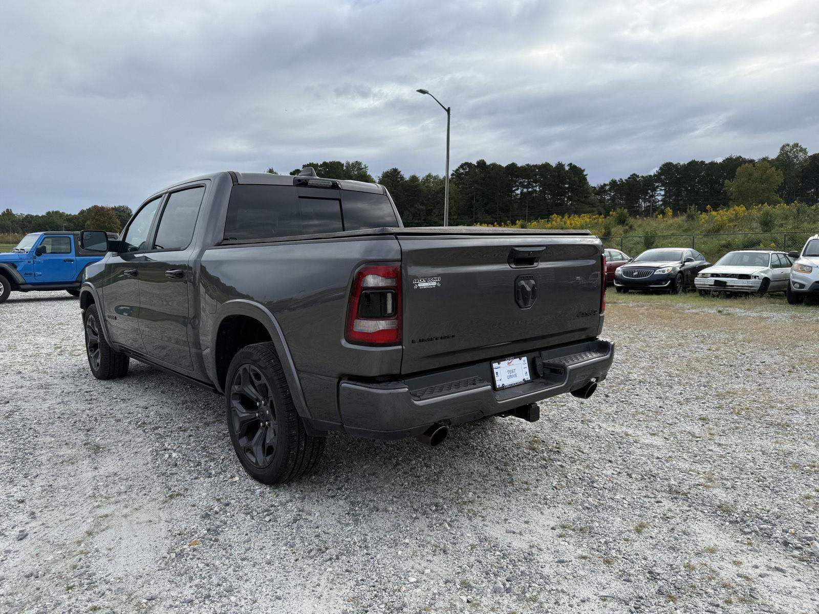 2023 Ram 1500 Limited photo 2