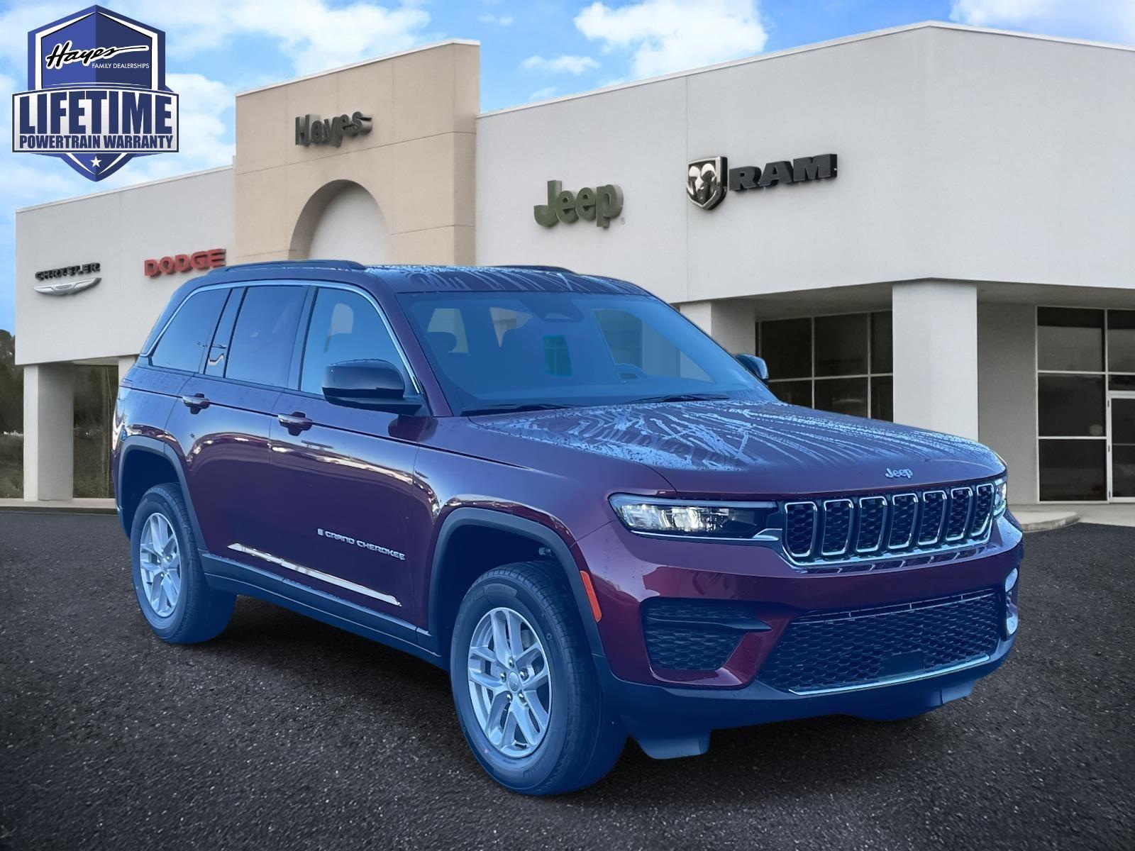 2025 Jeep Grand Cherokee Laredo's photo