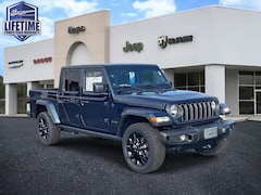 2025 Jeep Gladiator Nighthawk Pickup