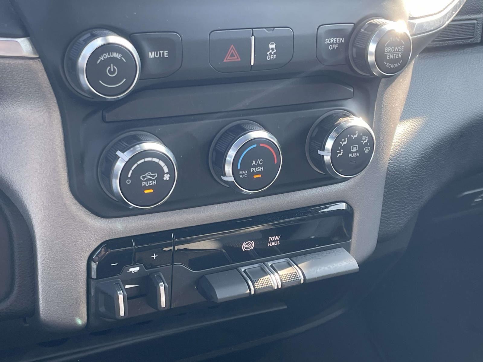 2024 Ram 2500 Big Horn photo 4