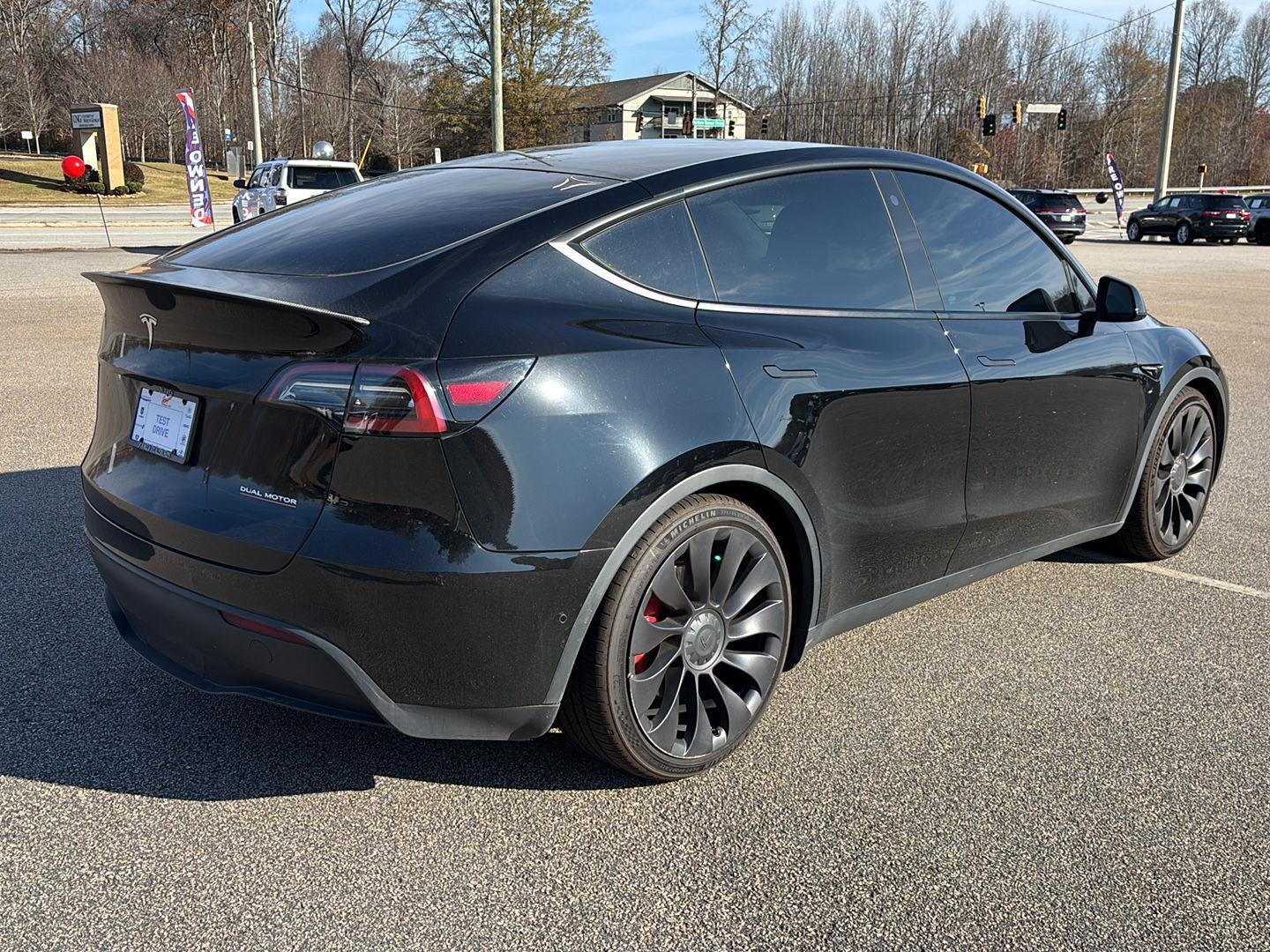 2022 Tesla Model Y Performance photo 3