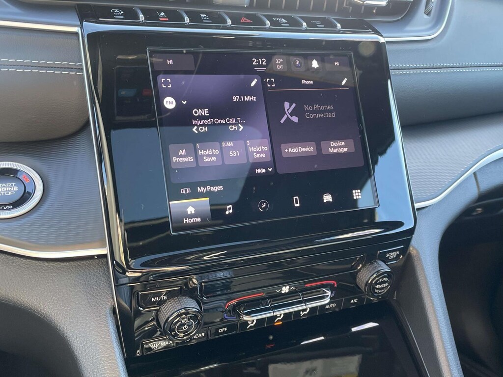 New 2025 Jeep Grand Cherokee L LAREDO X 4X2 Sport Utility