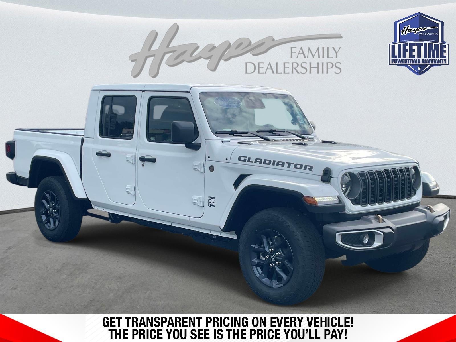2026 Jeep Gladiator 85th Anniversary Edition Auto's photo