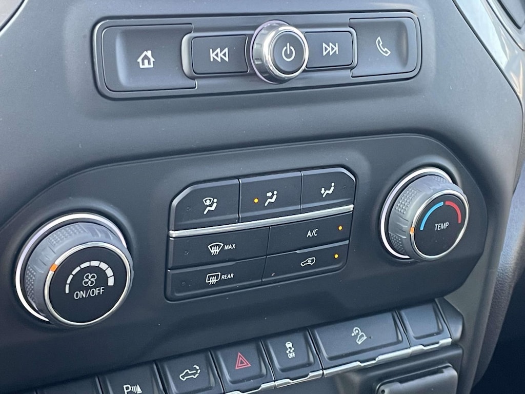 Used 2024 Chevrolet Silverado 2500HD Custom Truck