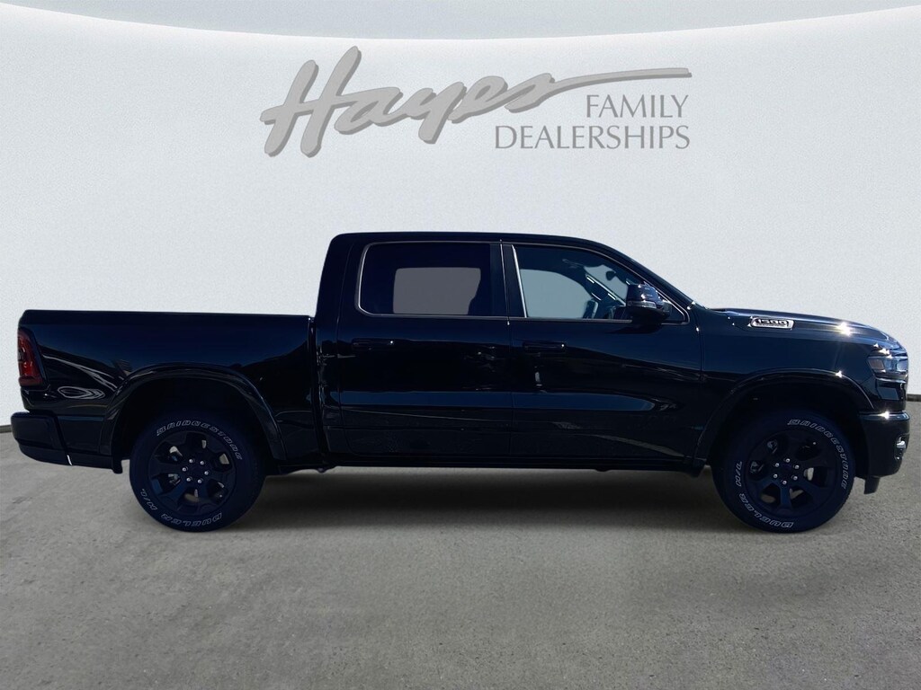 New 2026 Ram 1500 BIG HORN CREW CAB 4X4 5'7 BOX Pickup