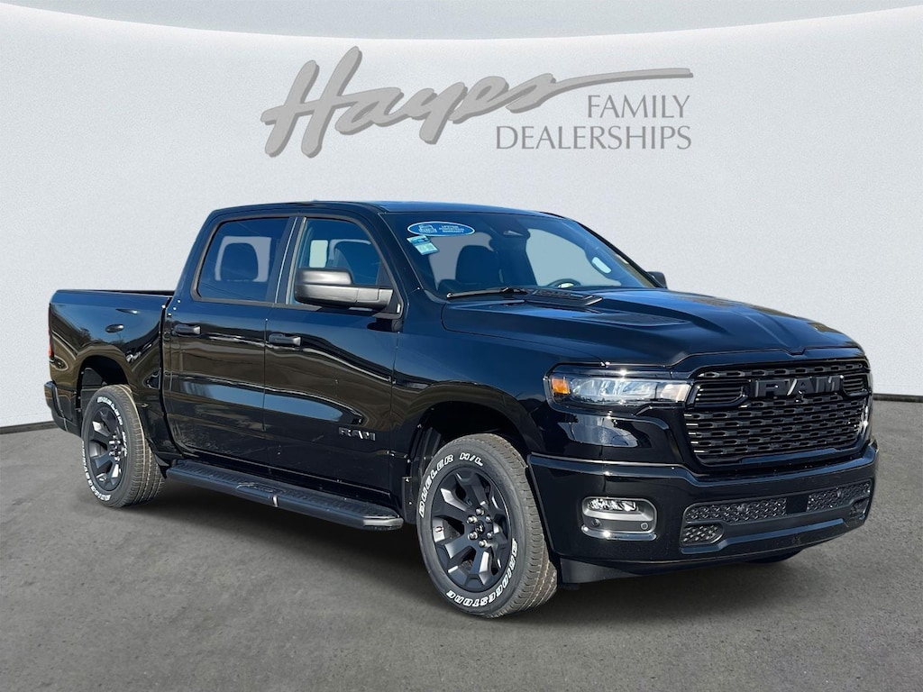 New 2025 Ram 1500 Tradesman Crew Cab 4x4 5'7 Box Pickup