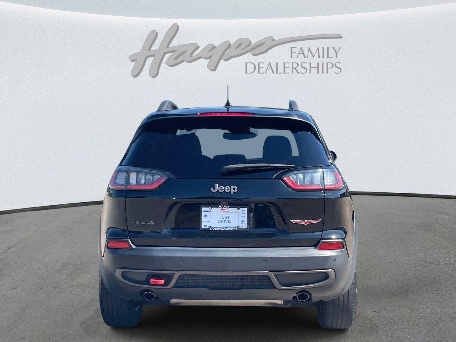 Used 2019 Jeep Cherokee Trailhawk Elite SUV