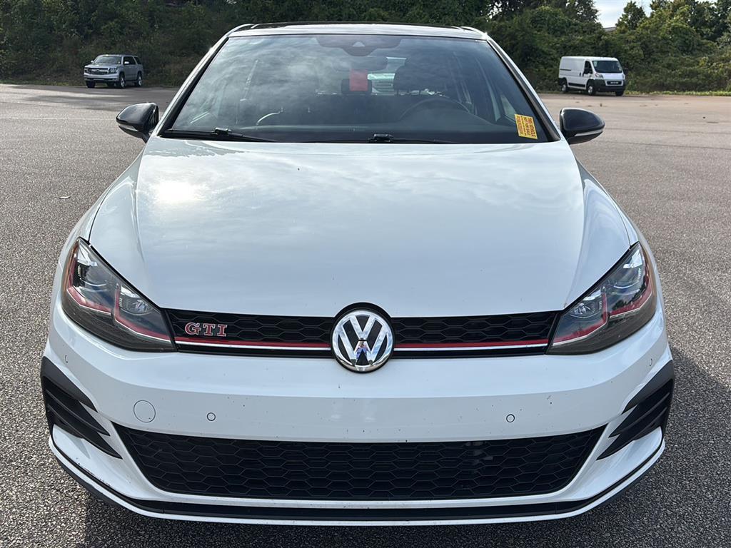 2019 Volkswagen Golf GTI Autobahn photo 2