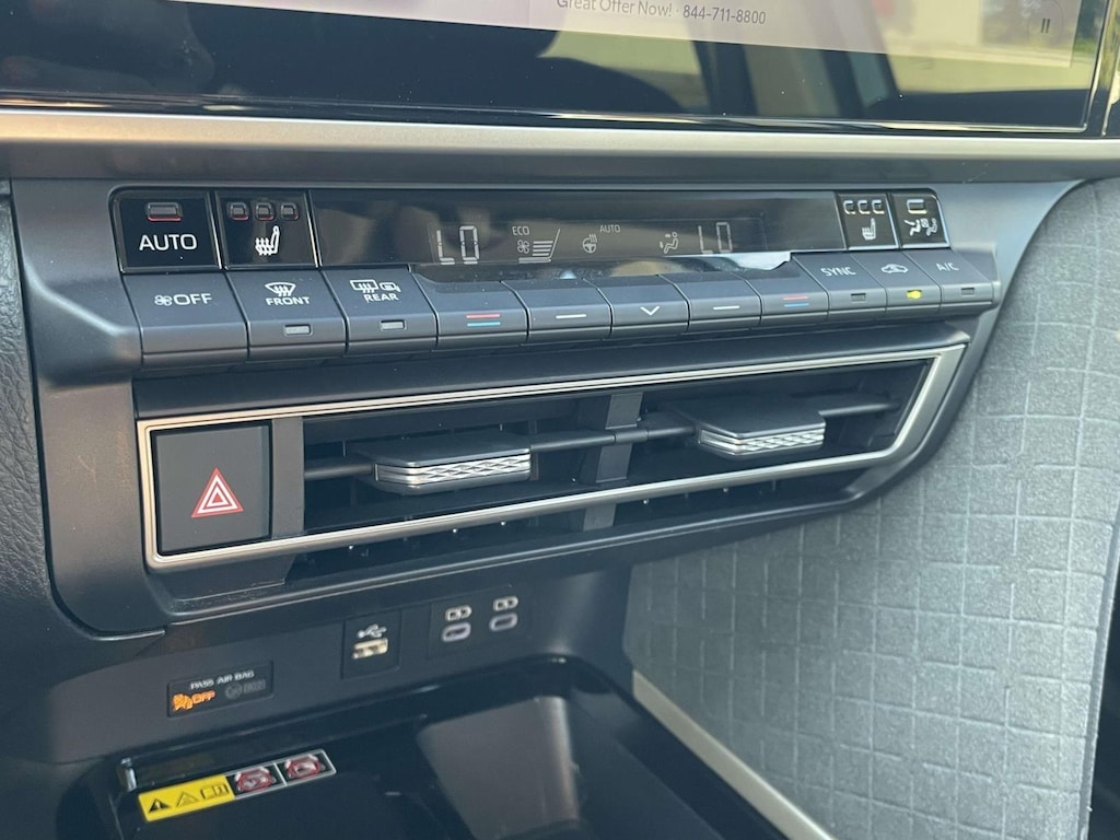 Used 2025 Toyota Camry XLE Sedan