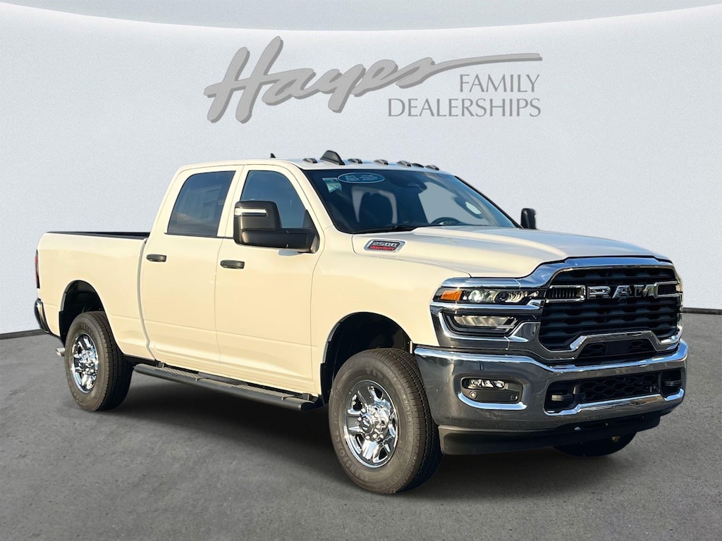 New 2026 Ram 2500 TRADESMAN CREW CAB 4X4 6'4 BOX Pickup