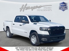 2026 Ram 1500 TRADESMAN CREW CAB 4X2 5'7 BOX Pickup