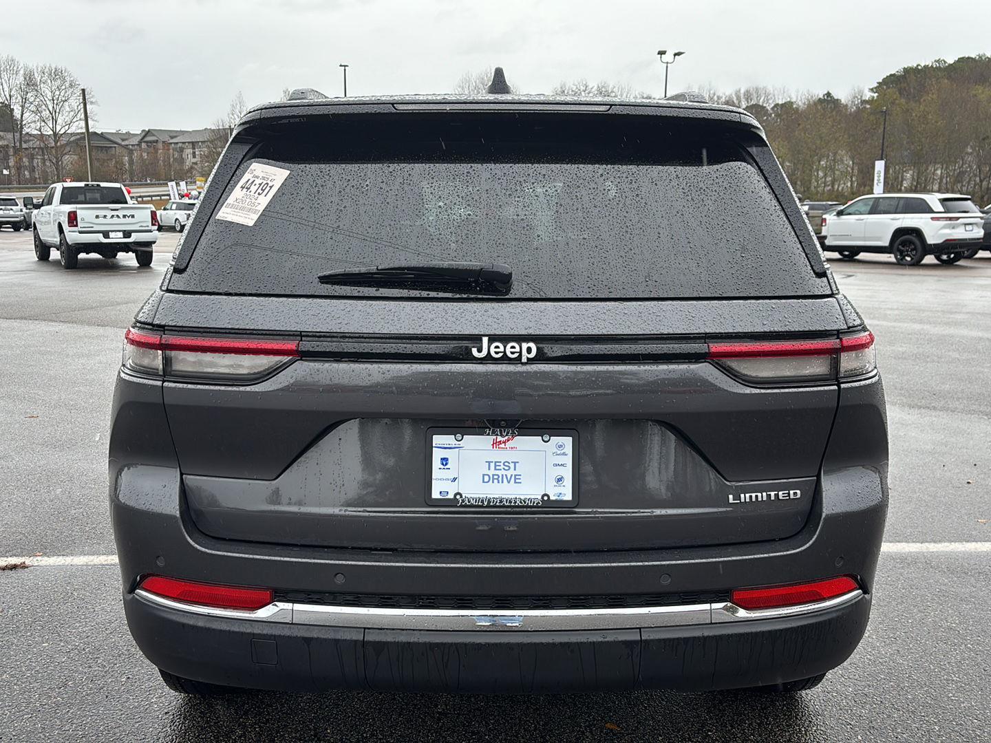 2024 Jeep Grand Cherokee Limited photo 4