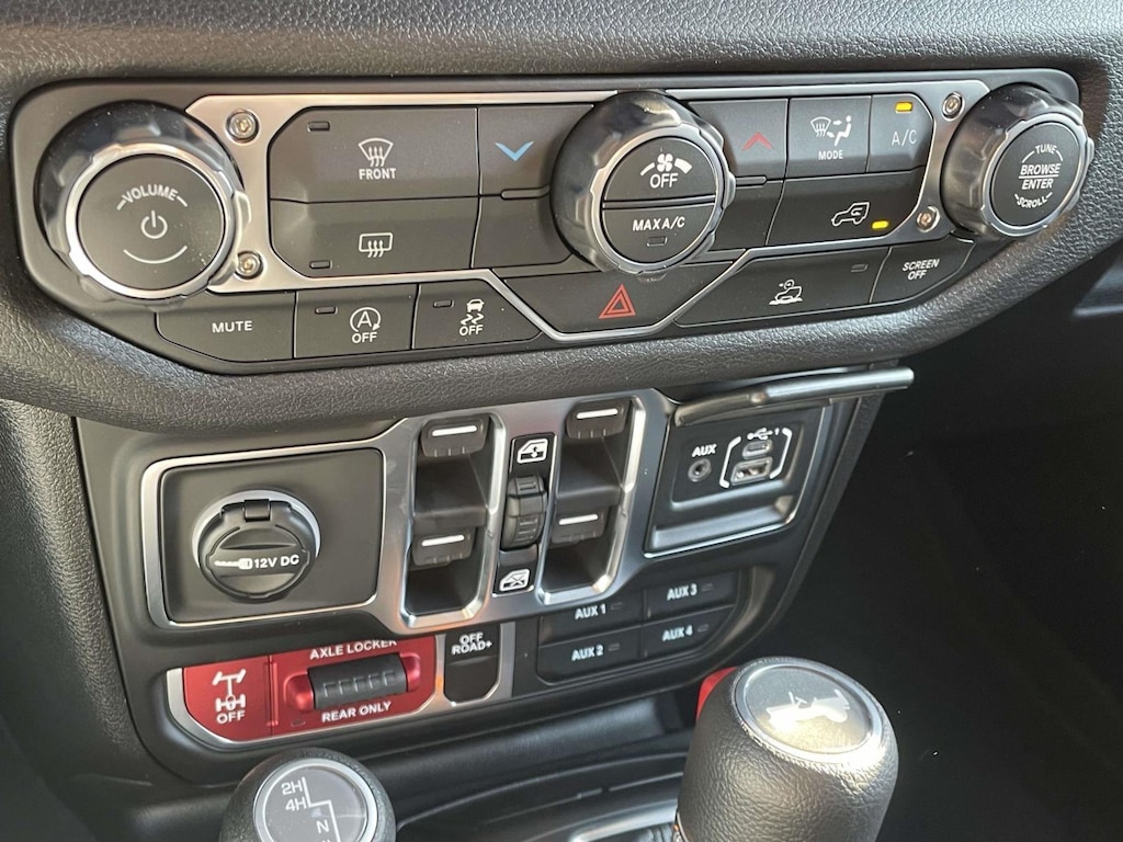 New 2026 Jeep Wrangler 4-DOOR WILLYS Sport Utility