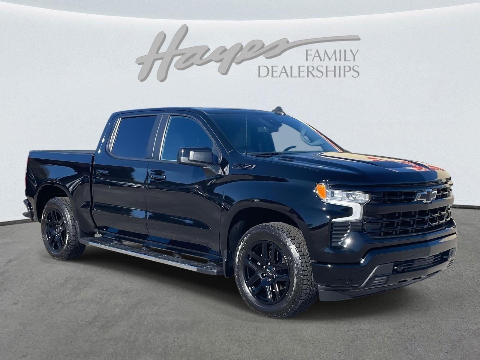 2023 Chevrolet Silverado RST's photo