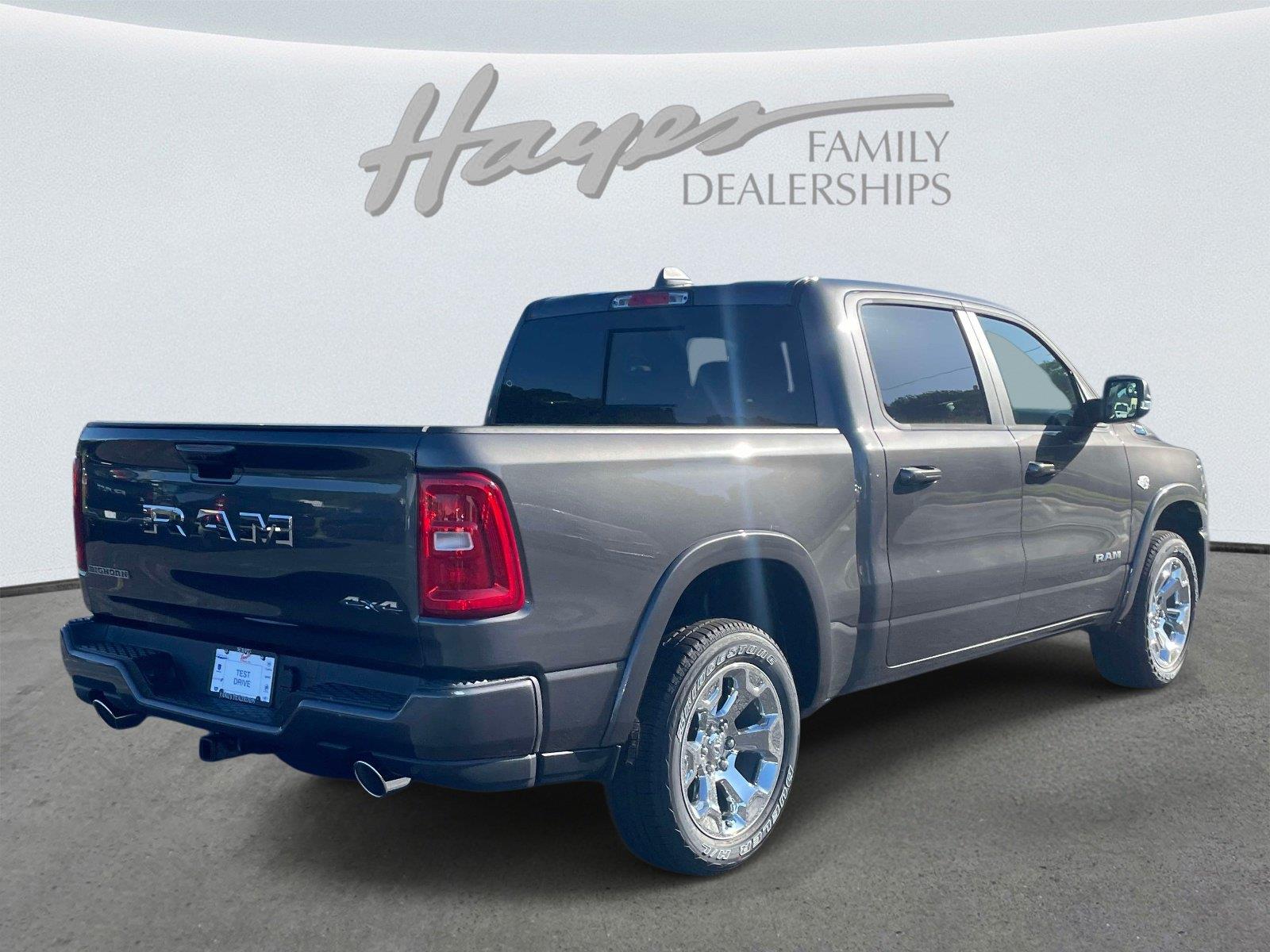 New 2026 Ram 1500 BIG HORN CREW CAB 4X4 5'7 BOX Pickup