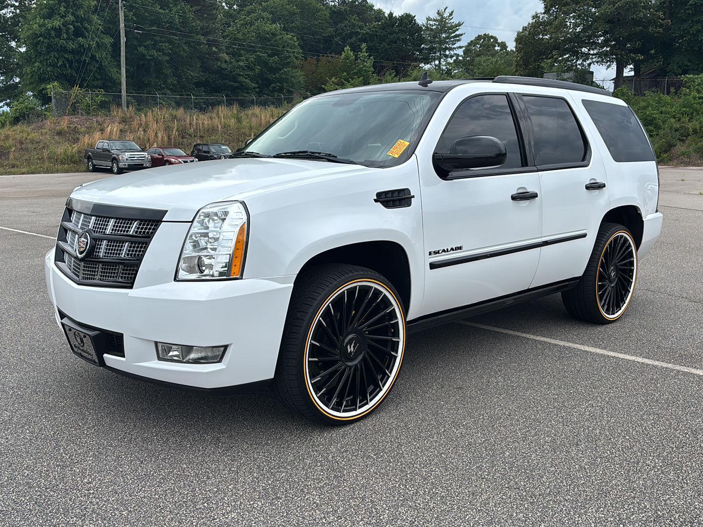 2012 Cadillac Escalade AWD Platinum Edition's photo
