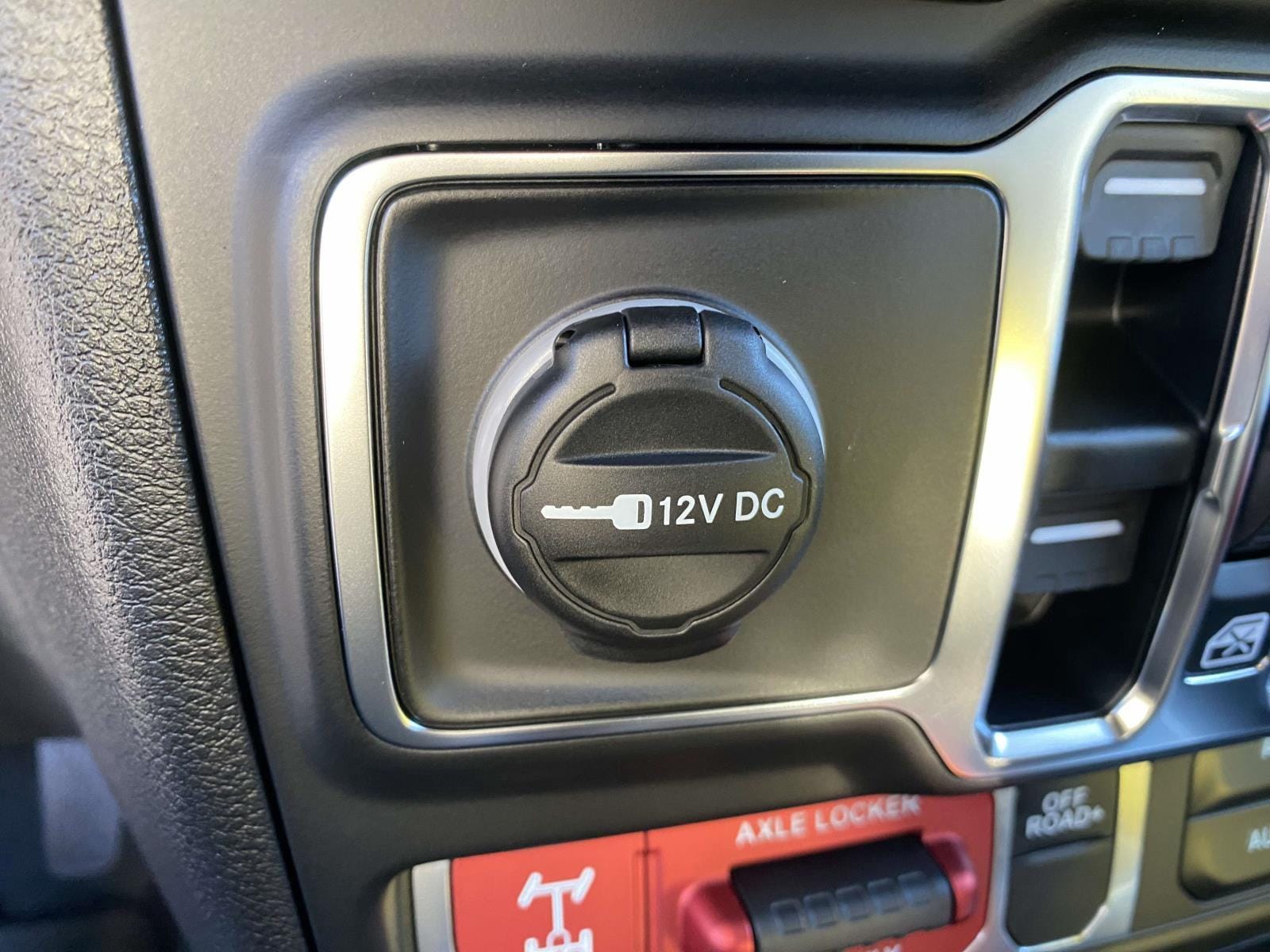 2026 Jeep Wrangler 4-Door Willys - Photo 26