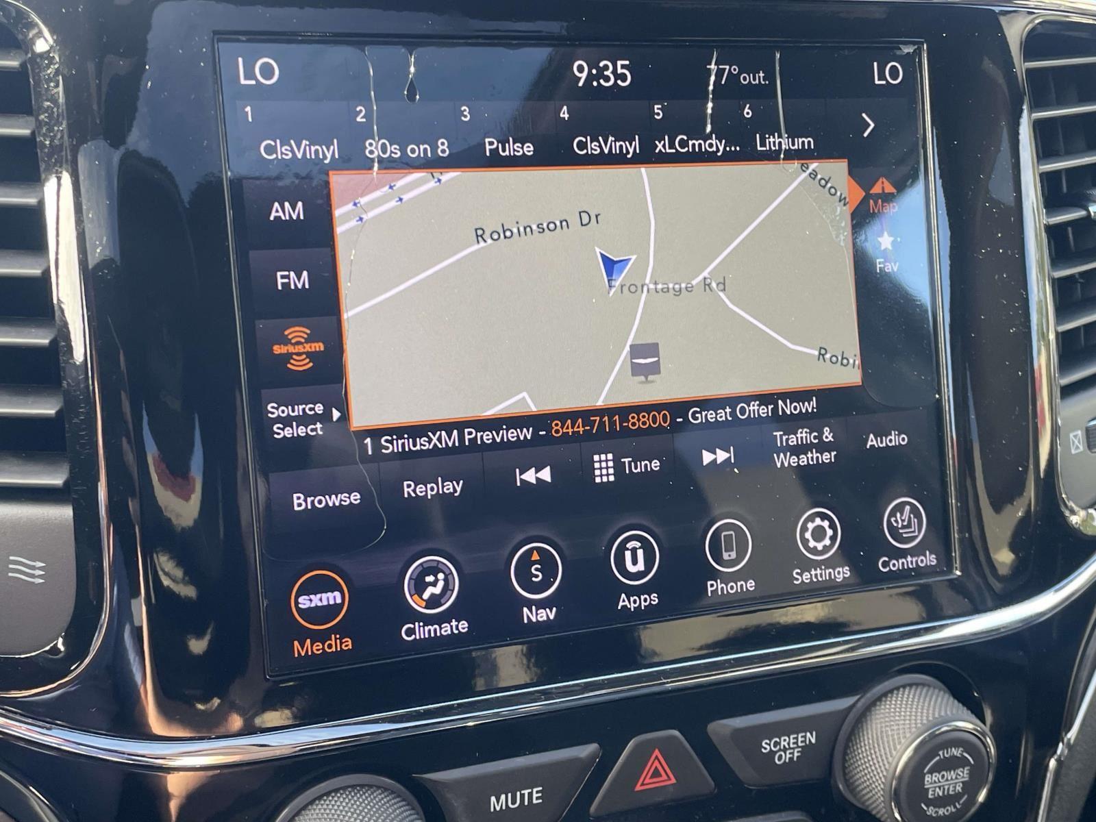 2020 Jeep Grand Cherokee Limited photo 3