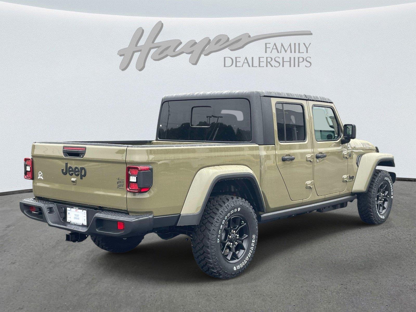 New 2027 Jeep Gladiator SPORT 4X4 Pickup