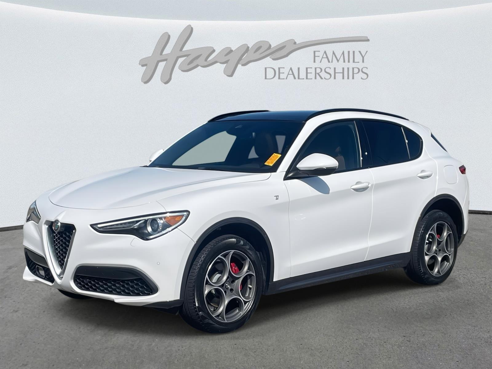 2022 Alfa Romeo Stelvio