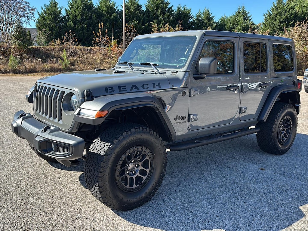 Used 2022 Jeep Wrangler Unlimited High Tide SUV