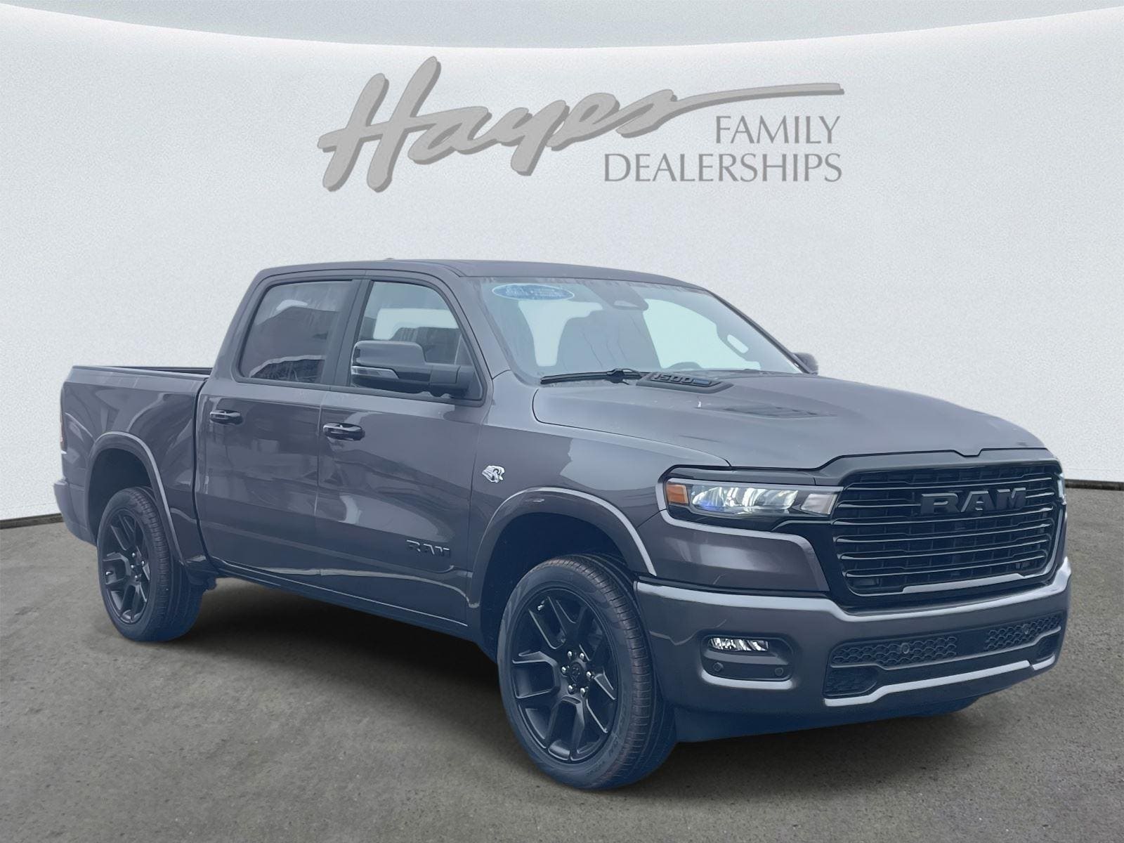 2026 RAM Ram 1500 Pickup Laramie's photo