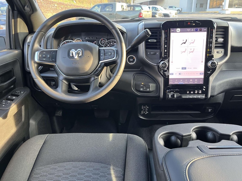 New 2026 Ram 2500 TRADESMAN CREW CAB 4X4 6'4 BOX Pickup