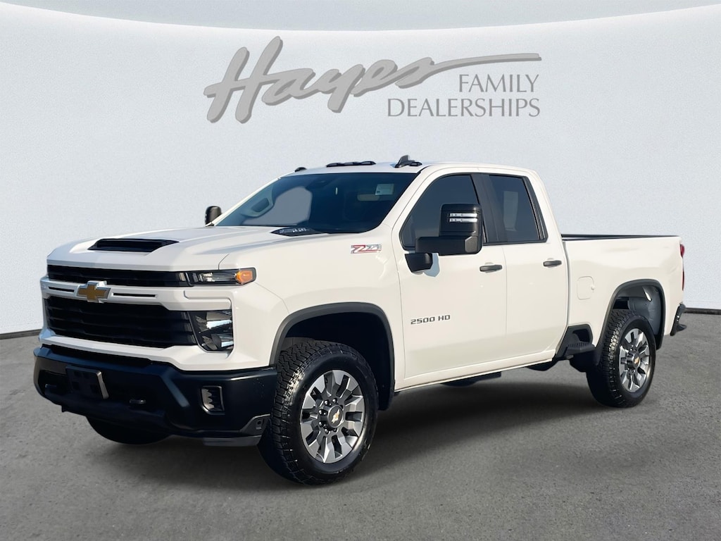 Used 2024 Chevrolet Silverado 2500HD Custom Truck