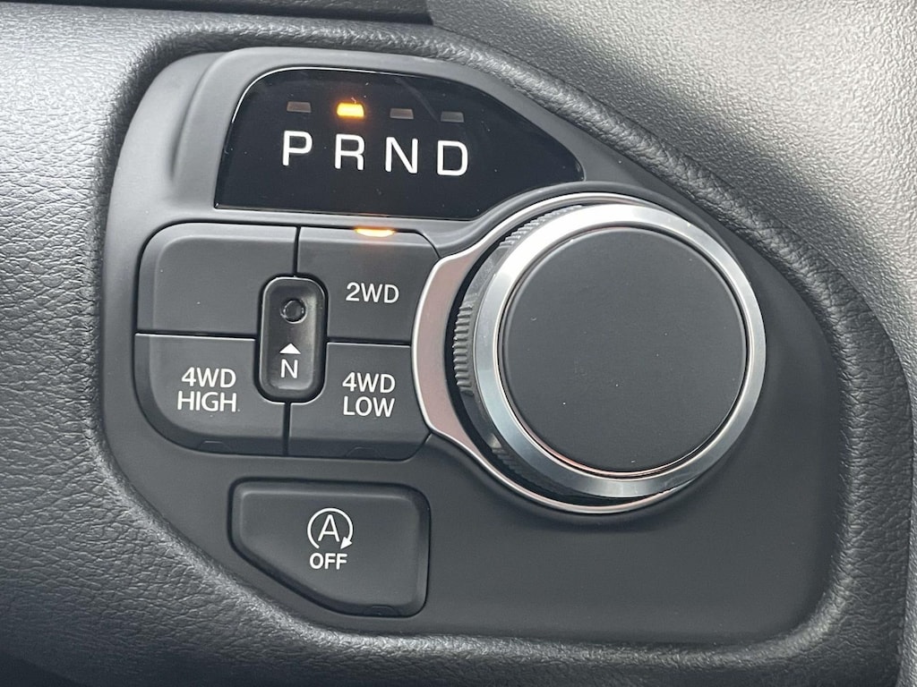 New 2025 Ram 1500 Tradesman Crew Cab 4x4 5'7 Box Pickup