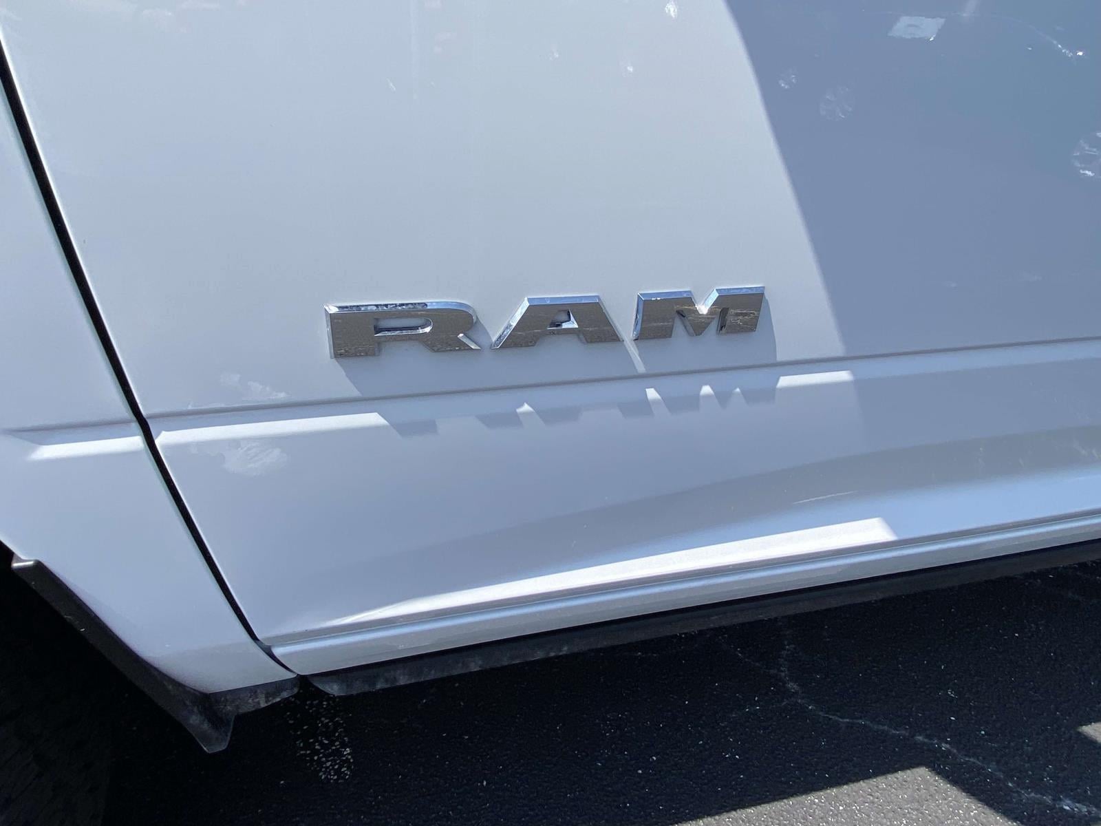 2026 RAM 2500 Laramie - Photo 14