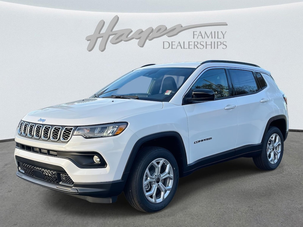 New 2026 Jeep Compass LATITUDE 4X4 Sport Utility