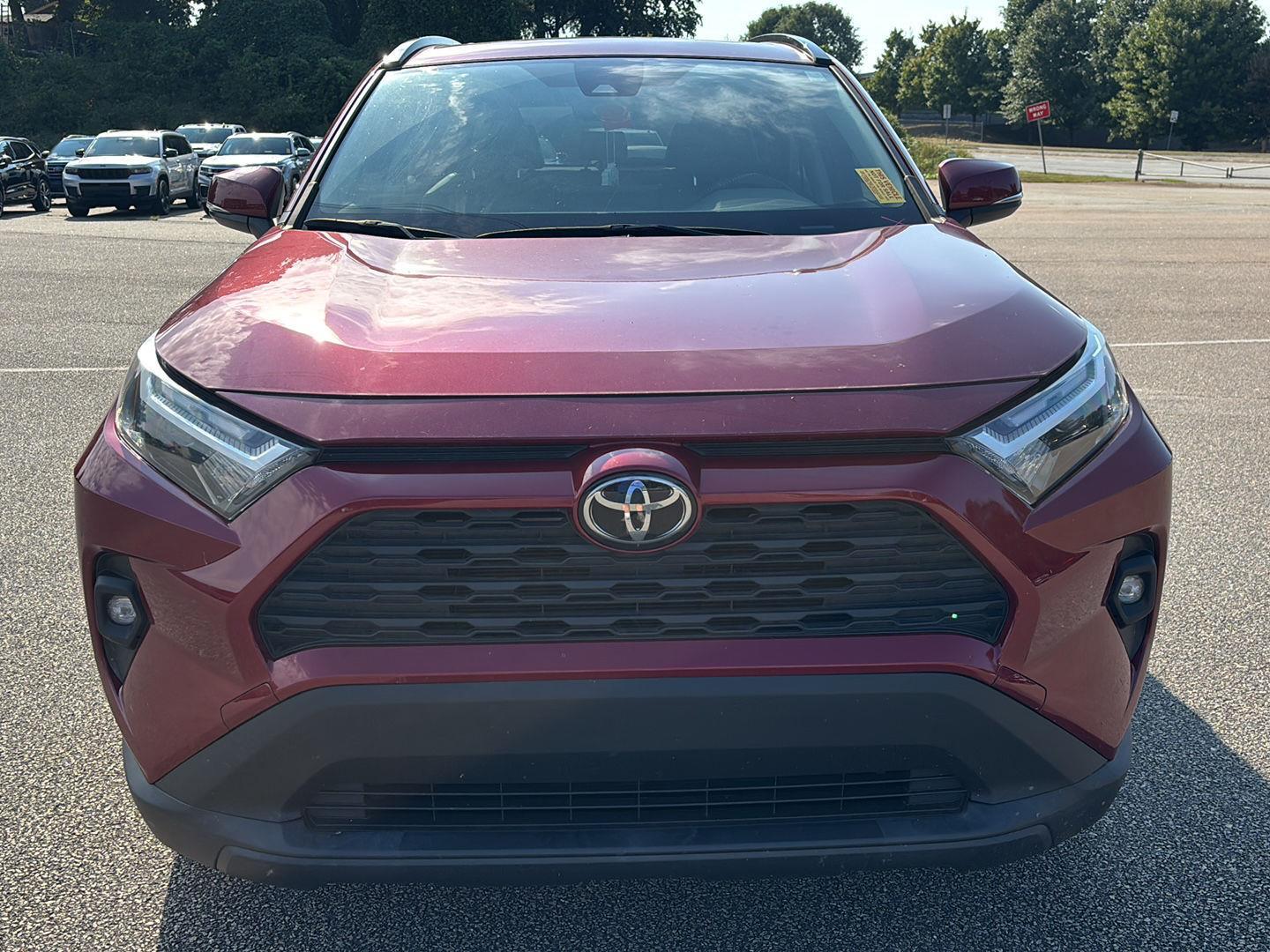 2023 Toyota RAV4 XLE Premium photo 2
