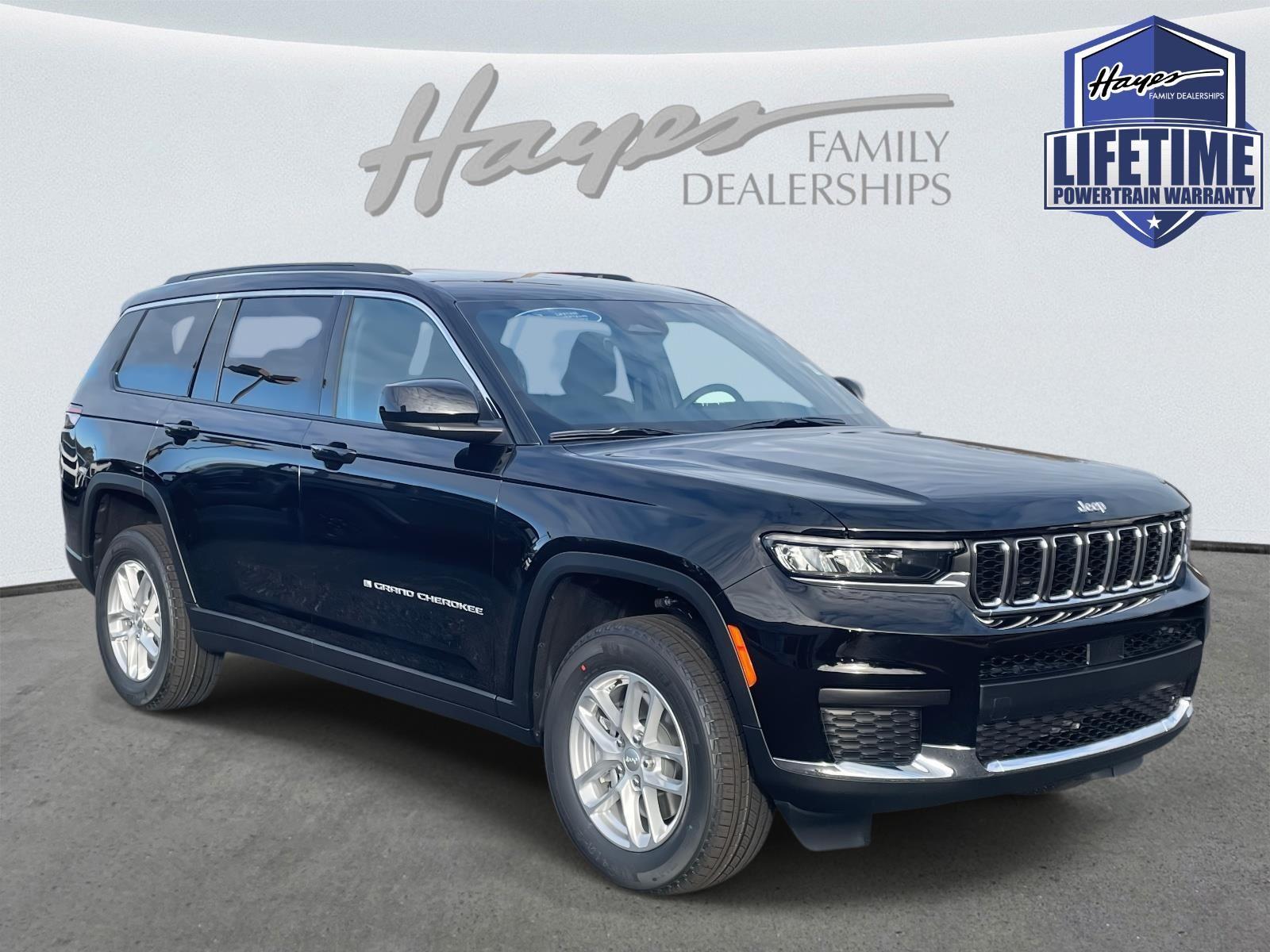 2025 Jeep Grand Cherokee L Laredo's photo