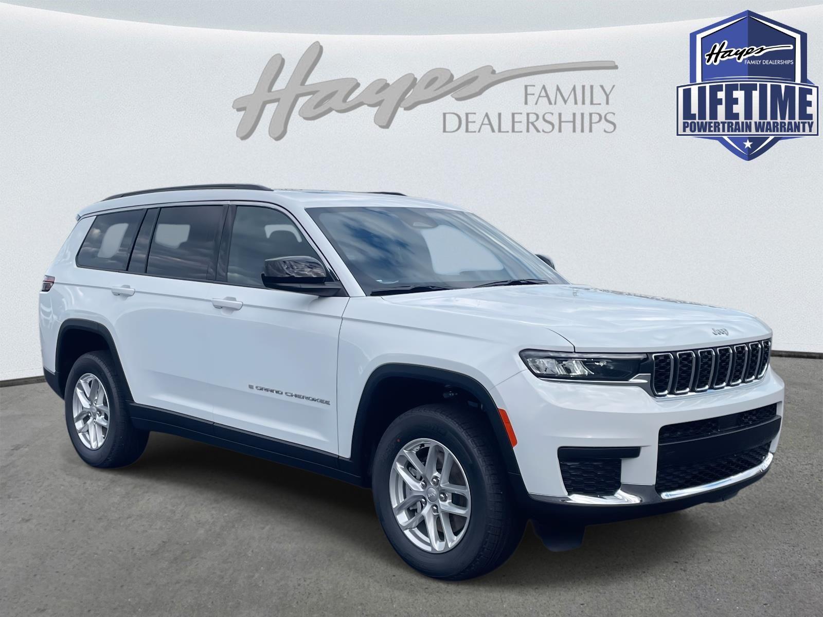 2025 Jeep Grand Cherokee L Laredo's photo