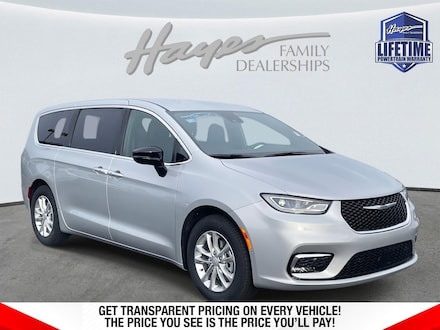 2026 Chrysler Pacifica SELECT Passenger Van