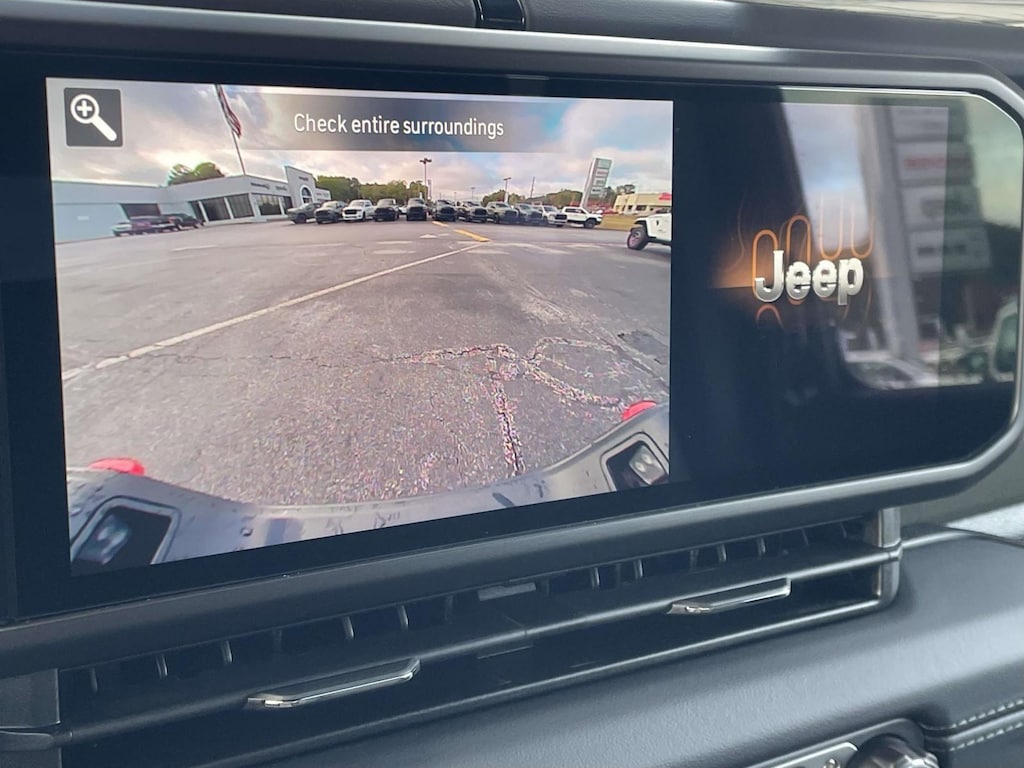 New 2025 Jeep Gladiator MOJAVE 4X4 Pickup