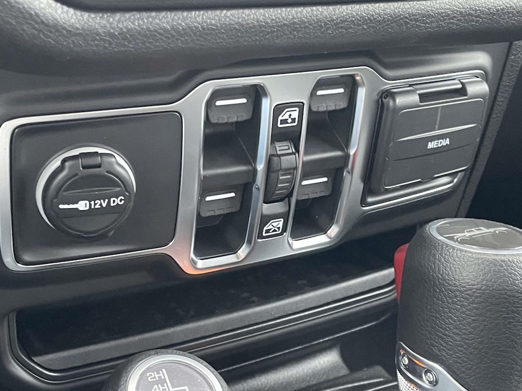 New 2026 Jeep Gladiator SPORT 4X4 Pickup