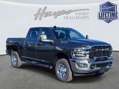 2026 Ram 2500 TRADESMAN CREW CAB 4X4 6'4 BOX Pickup
