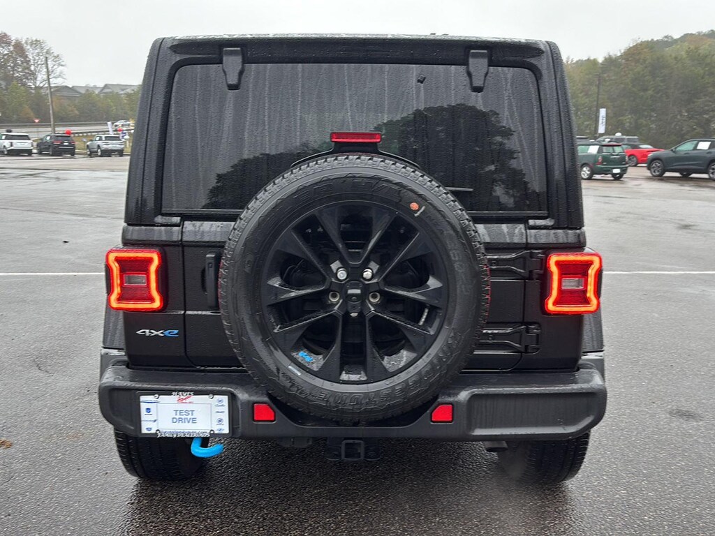Used 2023 Jeep Wrangler 4xe Sahara SUV