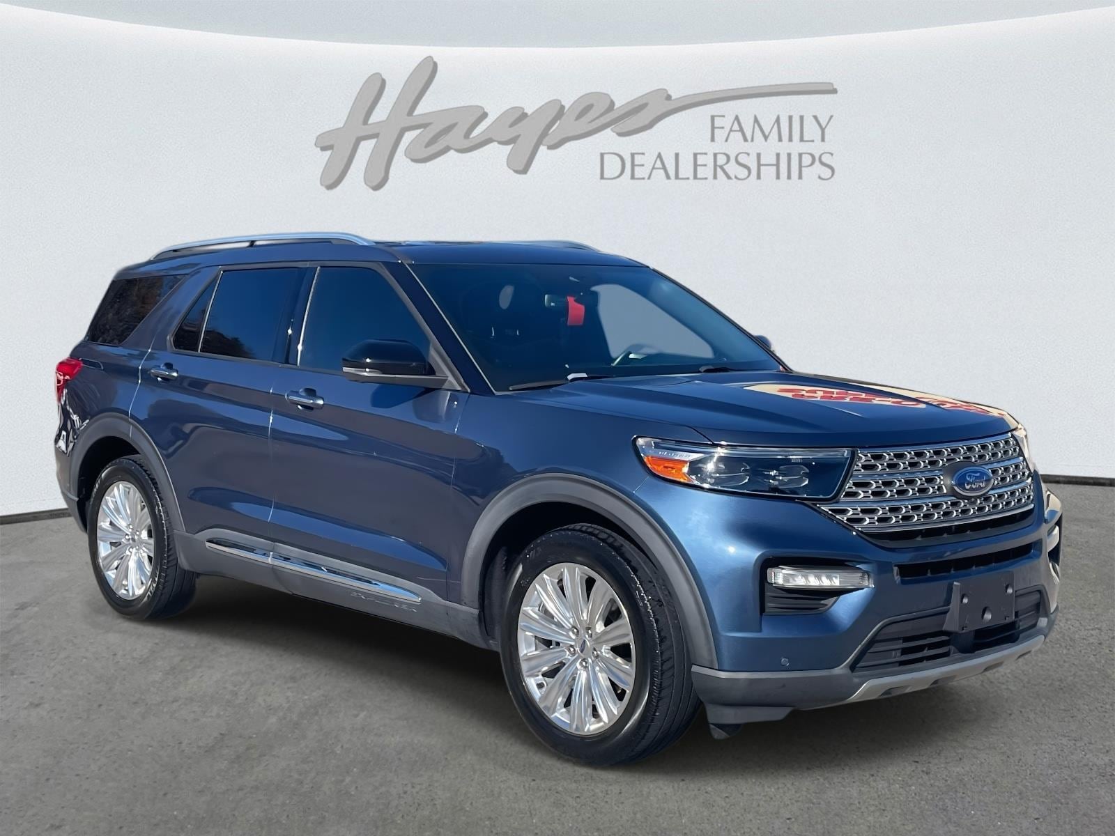 2020 Ford Explorer Limited's photo