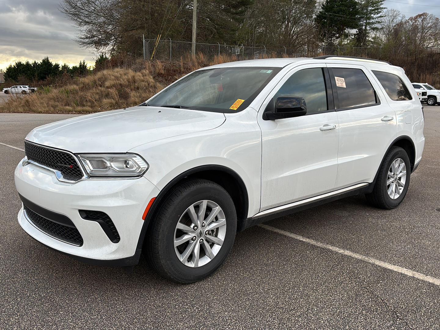 2024 Dodge Durango SXT's photo