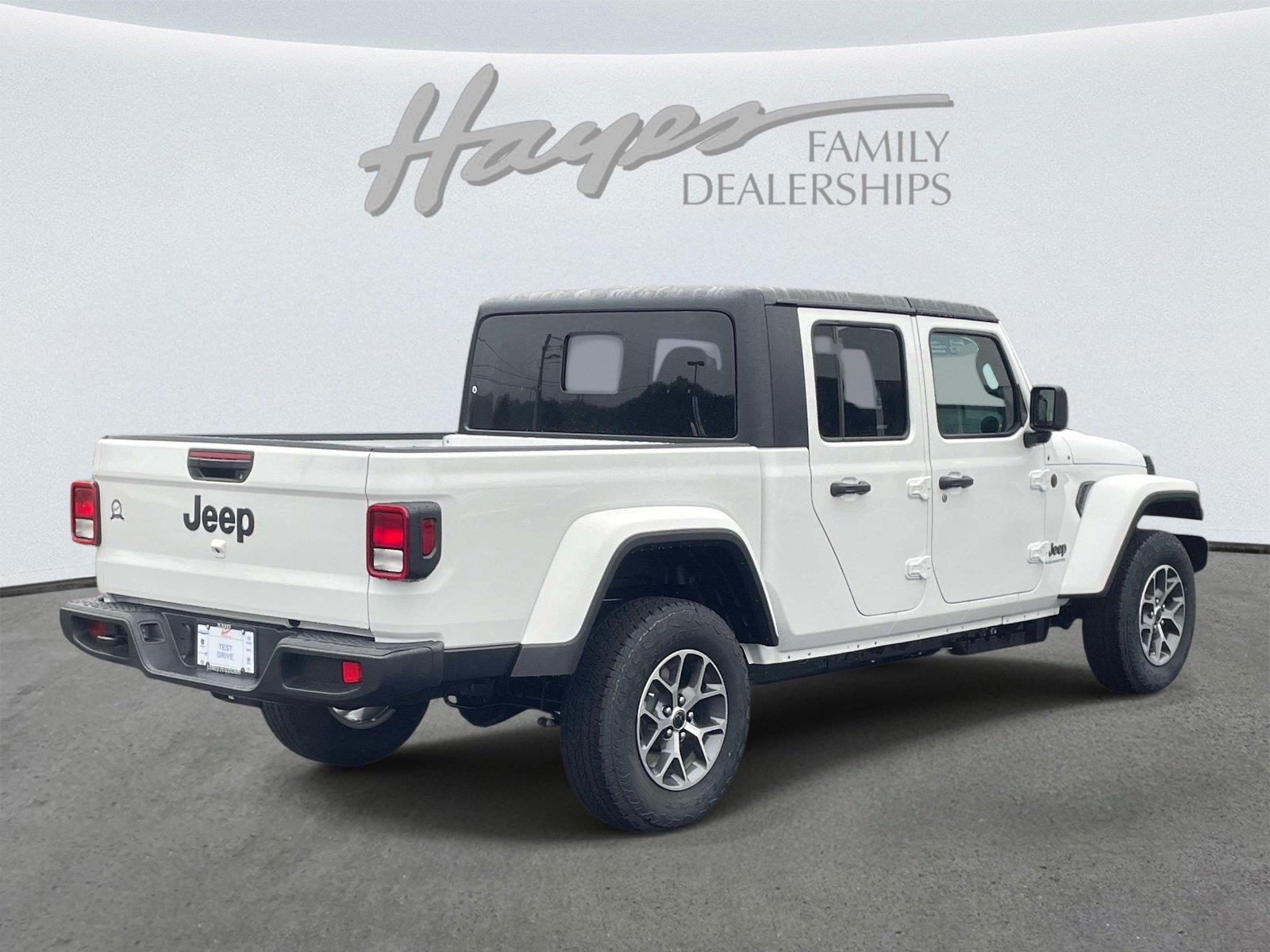 New 2027 Jeep Gladiator SPORT 4X4 Pickup
