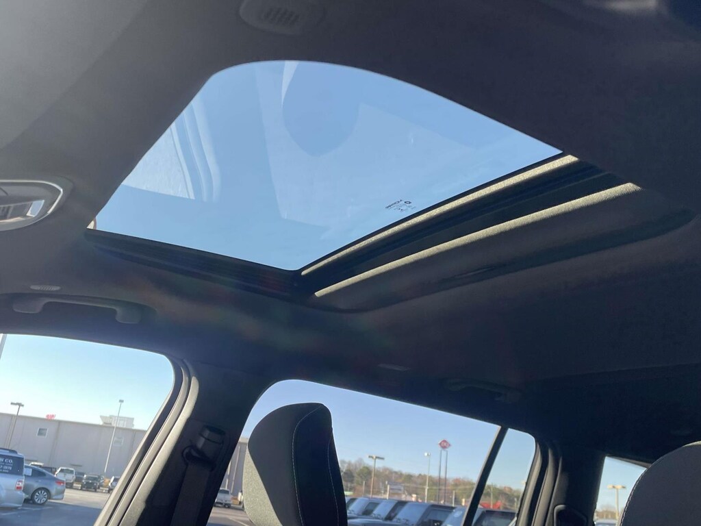 New 2025 Jeep Grand Cherokee L LAREDO X 4X2 Sport Utility