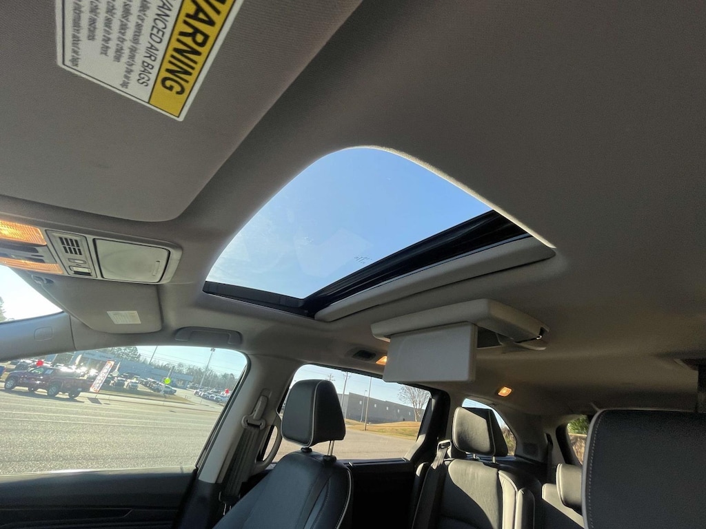 Used 2024 Honda Odyssey Elite Van