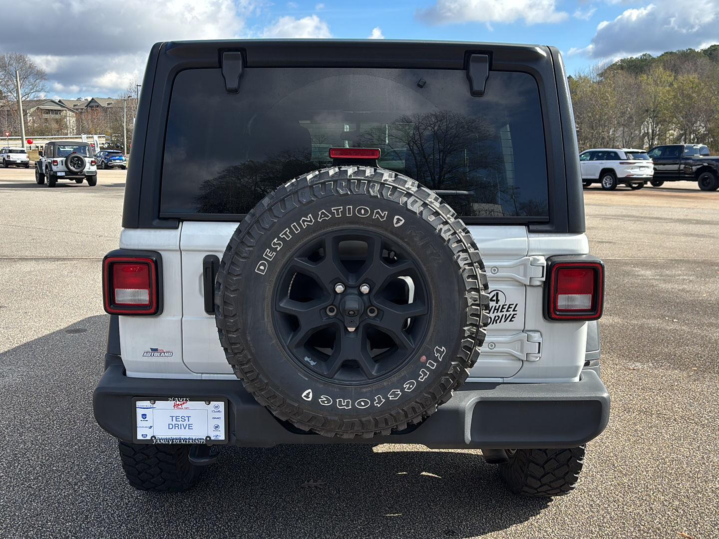 2021 Jeep Wrangler Unlimited Willys photo 4