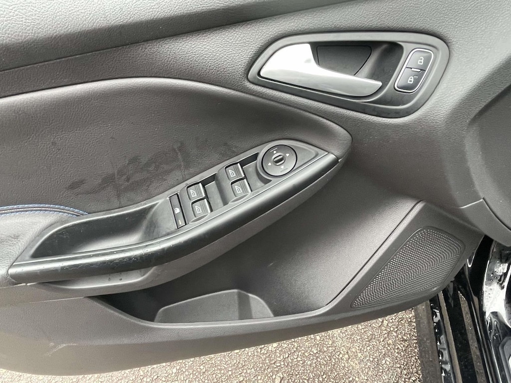 Used 2017 Ford Focus RS Hatchback