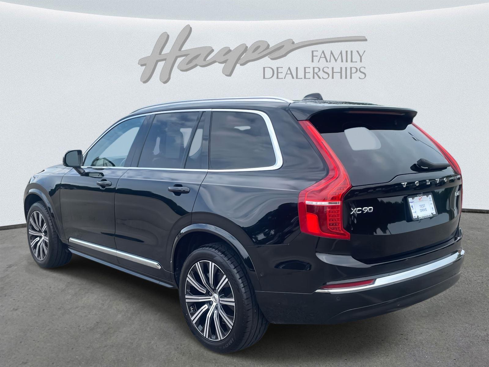 2023 Volvo XC90 Plus photo 3