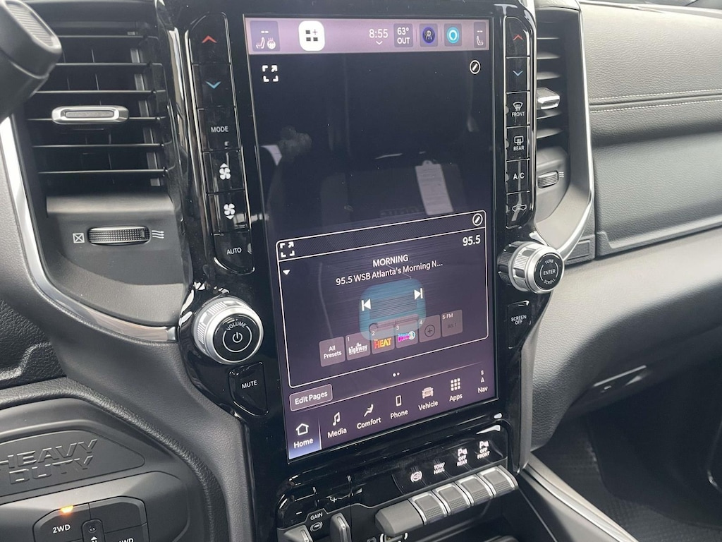 New 2026 Ram 2500 LARAMIE CREW CAB 4X4 6'4 BOX Pickup