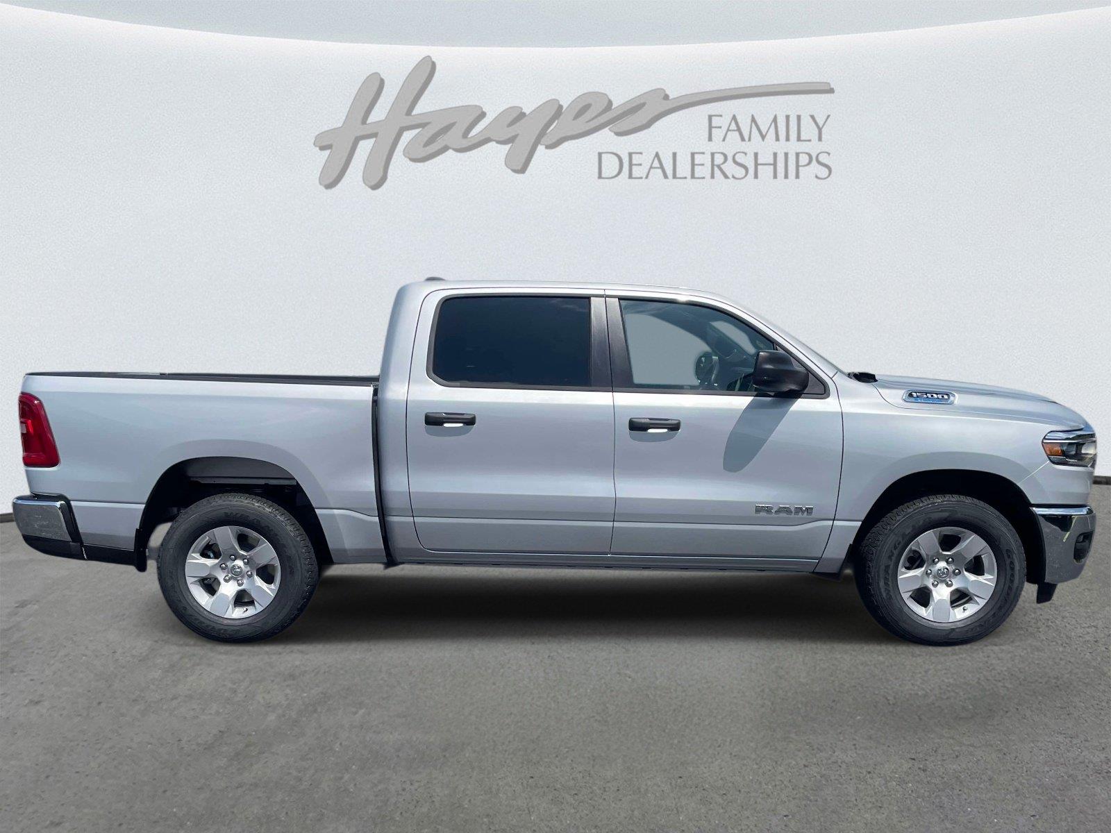 New 2026 Ram 1500 BIGHORN/LONESTAR CREW 4X2 Pickup